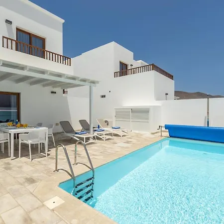 Acomari By * Playa Blanca (Lanzarote)